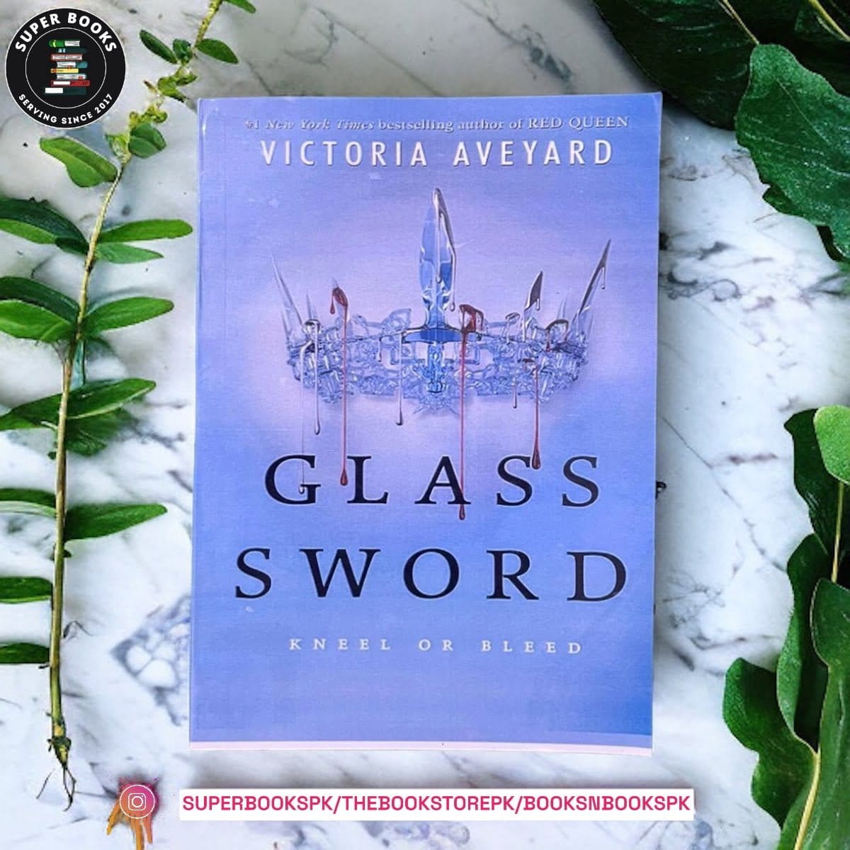 Glass Sword by Victoria Aveyard